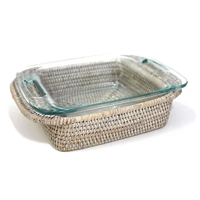 casual dinnerware for family gatherings-Rattan Pyrex Baking Dish 8" Square