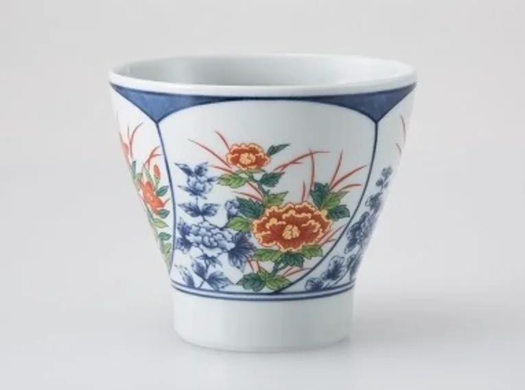 personalized coffee mugs with pictures-Saikai Ceramics: Nishiki Flower Pattern Tea Cup