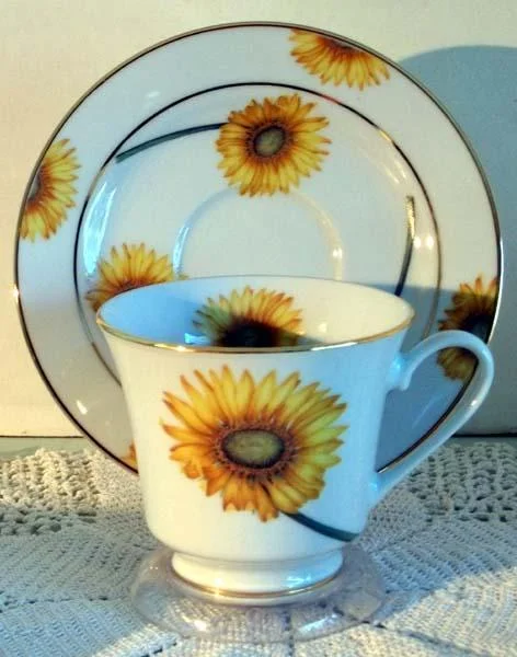 custom photo mugs for wedding gifts-Catherine Porcelain Tea Cup and Saucer Set of 2 - Sunflower