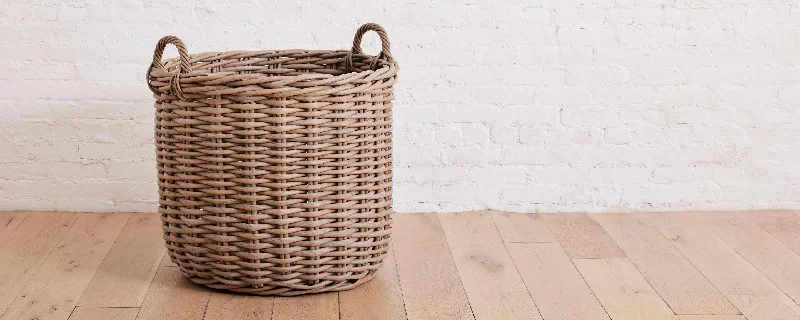 dinnerware for large parties and gatherings-faux wicker outdoor basket