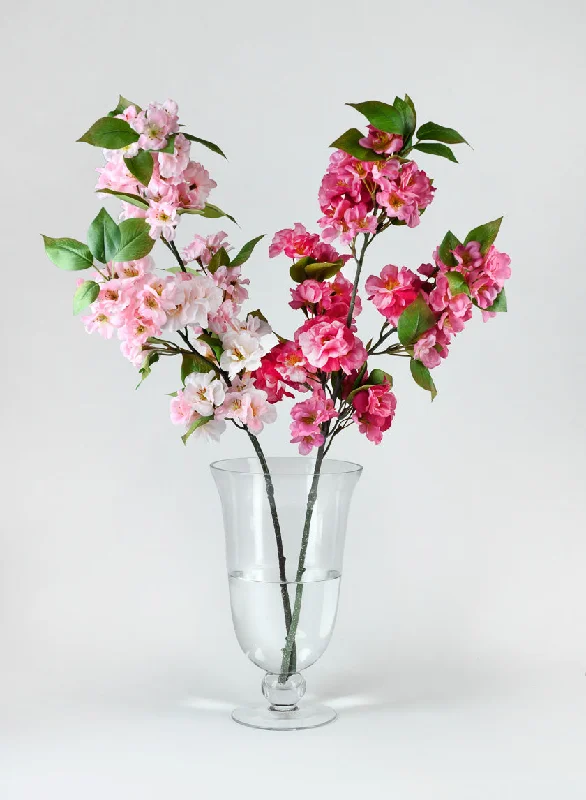 Designer ceramic flower vases for elegant weddings -Wazon Pedestal Glass Urn Vase, In 4 Sizes