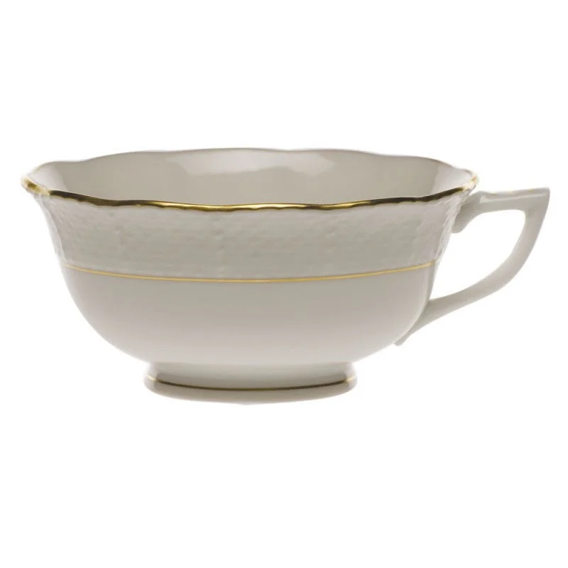 stylish travel cups for hot drinks-Golden Edge Tea Cup